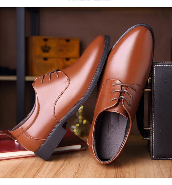 Daily pointed formal leather shoes