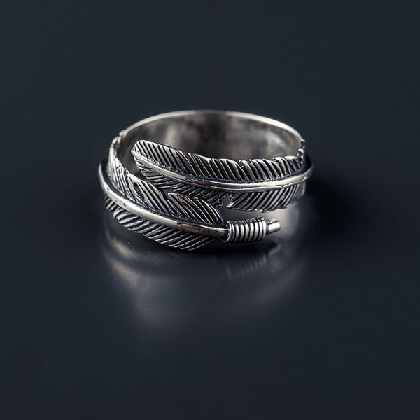 Opening Feather Women's Ring