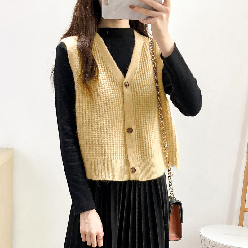 Cantilevered Sweater Waistcoat