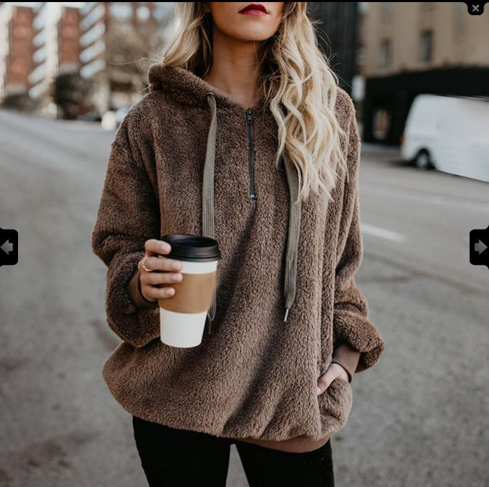 long-sleeved hooded sweater